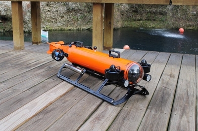 融合·重生 一體式水下機器人的技術革命與行業愿景